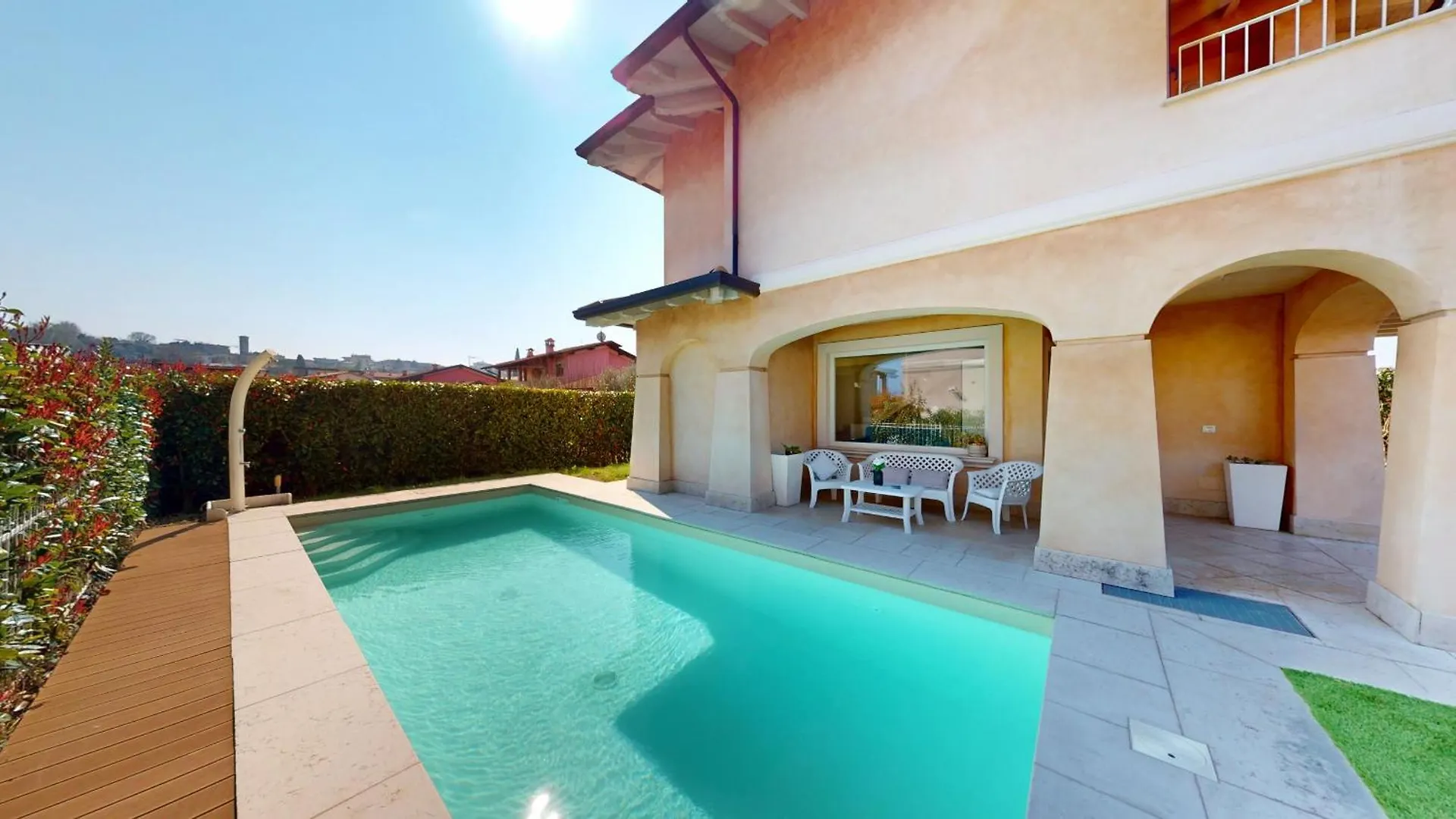 Villa Dolcevita By Bookinggardalake مانربا ديل جاردا