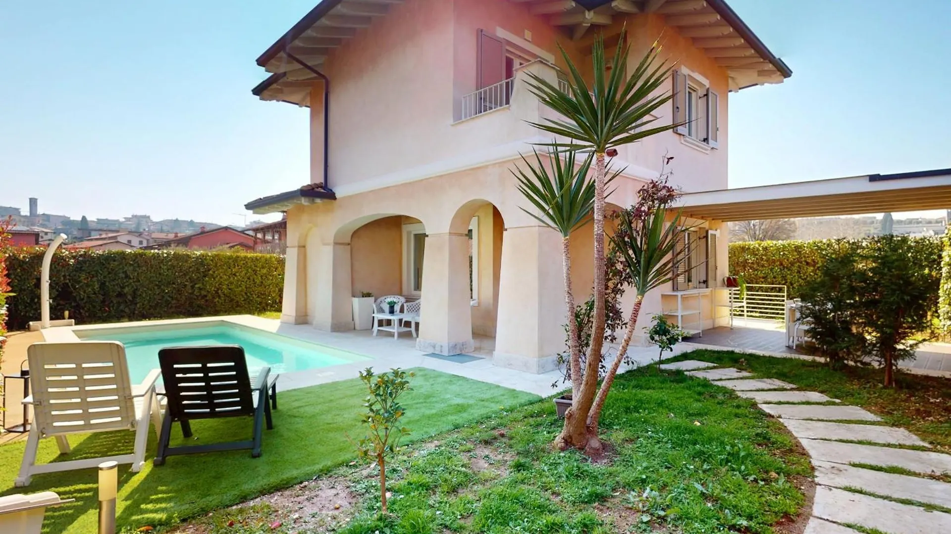 Villa Dolcevita By Bookinggardalake Manerba del Garda
